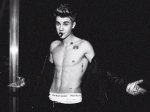 justin-bieber-shirtless-instagram.jpg