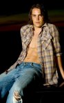 taylor-kitsch-shirtless-again.jpg